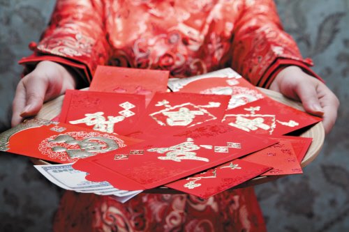 男子情人节被骗,发600元红包没见到“女神”面
